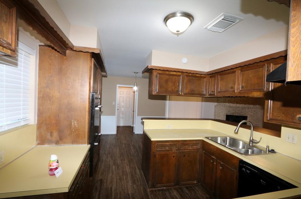 11614 Stancliff Rd, Houston TX  77099-4135 exterior