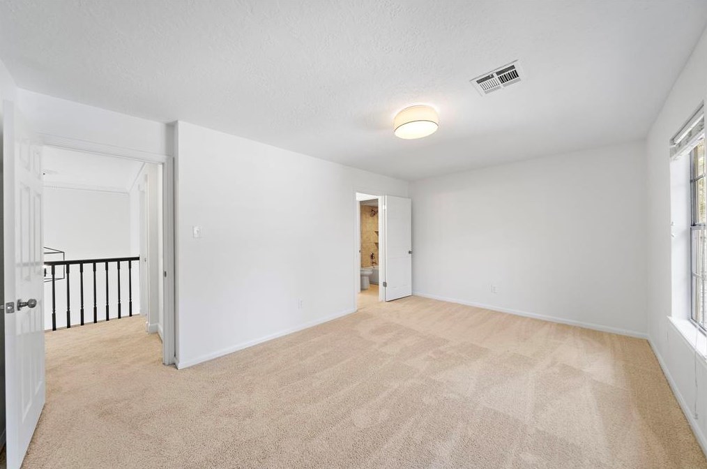 5323 Timber Shade Dr, Humble TX 77345-1700 exterior