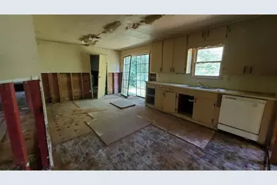 7128 Panther Run, Orange, TX 77632 - Photo 4