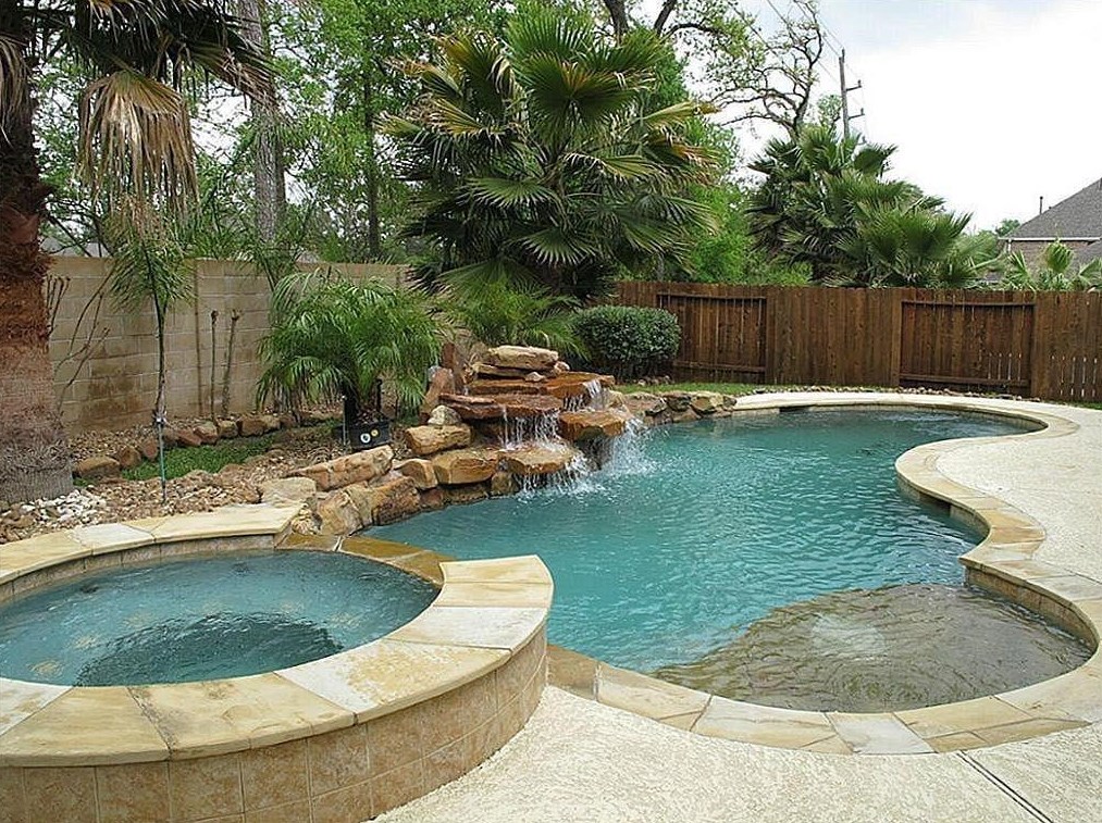 2418 Hendricks Lakes Dr, Spring, TX 77388