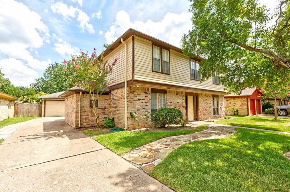 6819 River Mill Dr, Spring TX  77379-4147 exterior