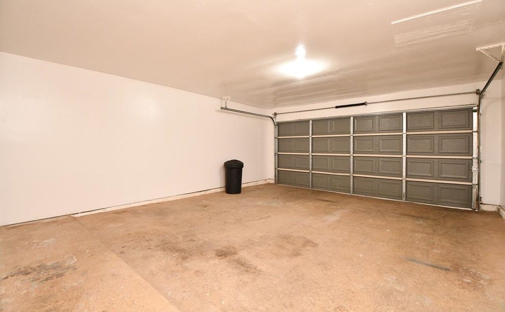 12934 Crystal Cv Dr, Houston TX  77044-1802 exterior