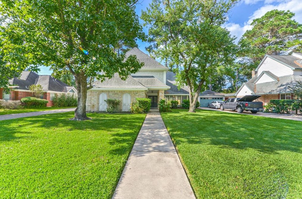 4310 Brightwood Dr, Houston, TX 77068