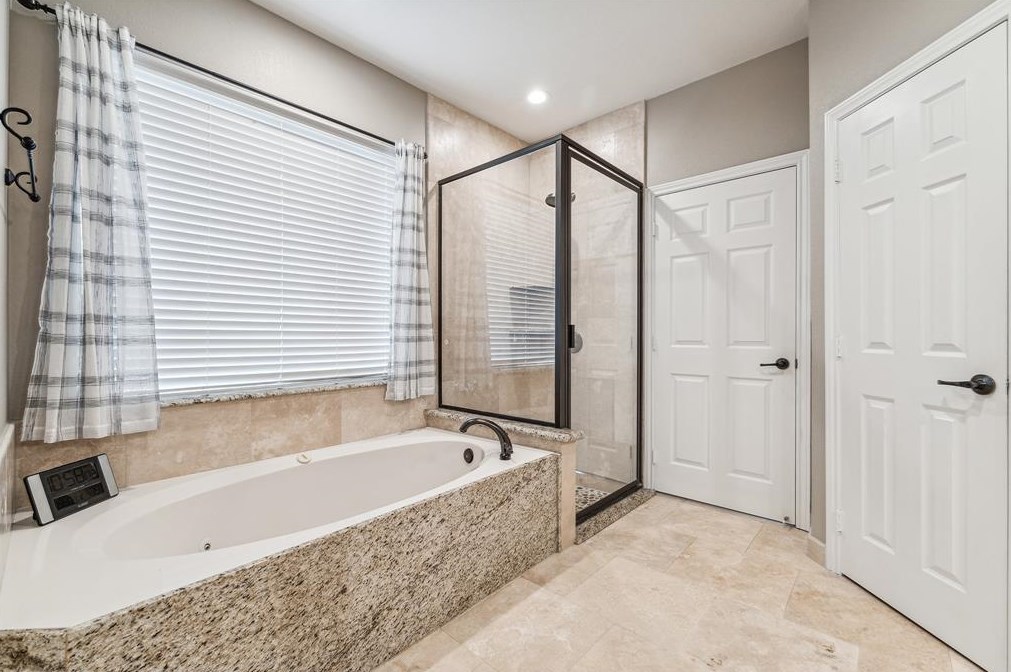 5818 Spring Lodge Dr, Humble TX 77345-2450 exterior