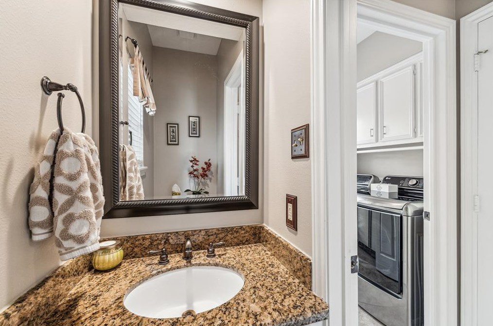 5818 Spring Lodge Dr, Humble TX 77345-2450 exterior