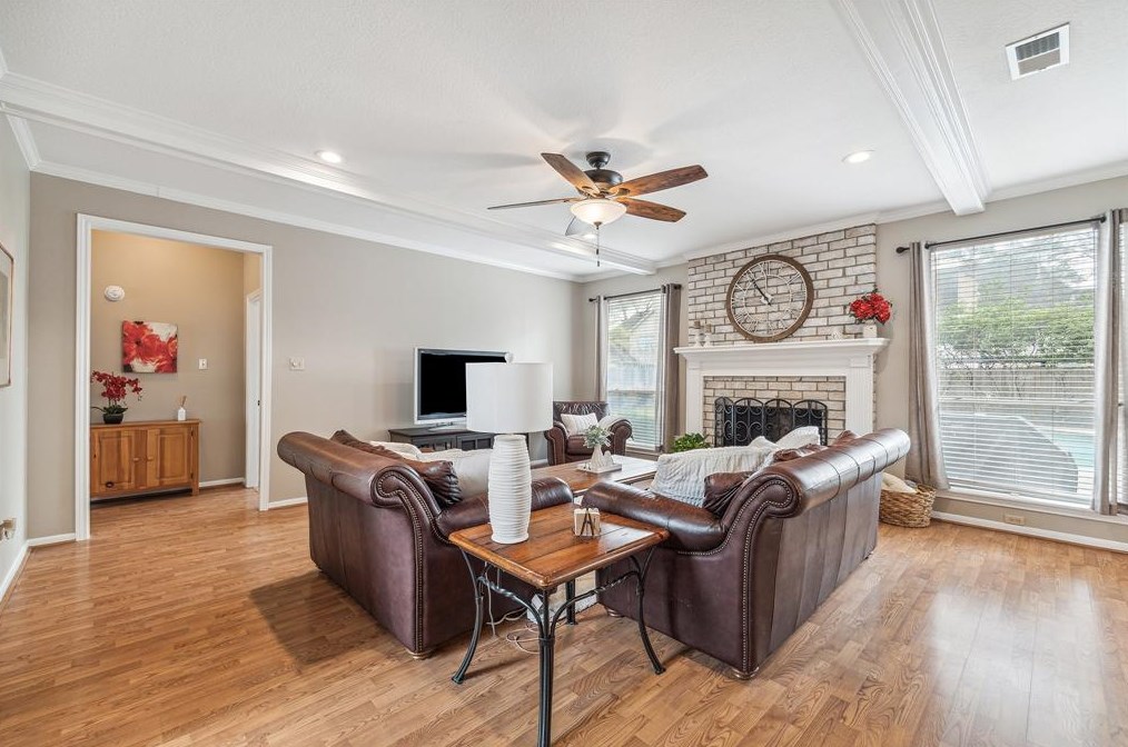 5818 Spring Lodge Dr, Humble TX 77345-2450 exterior