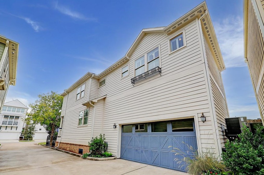 1235 16 St, Houston TX  77008-3431 exterior