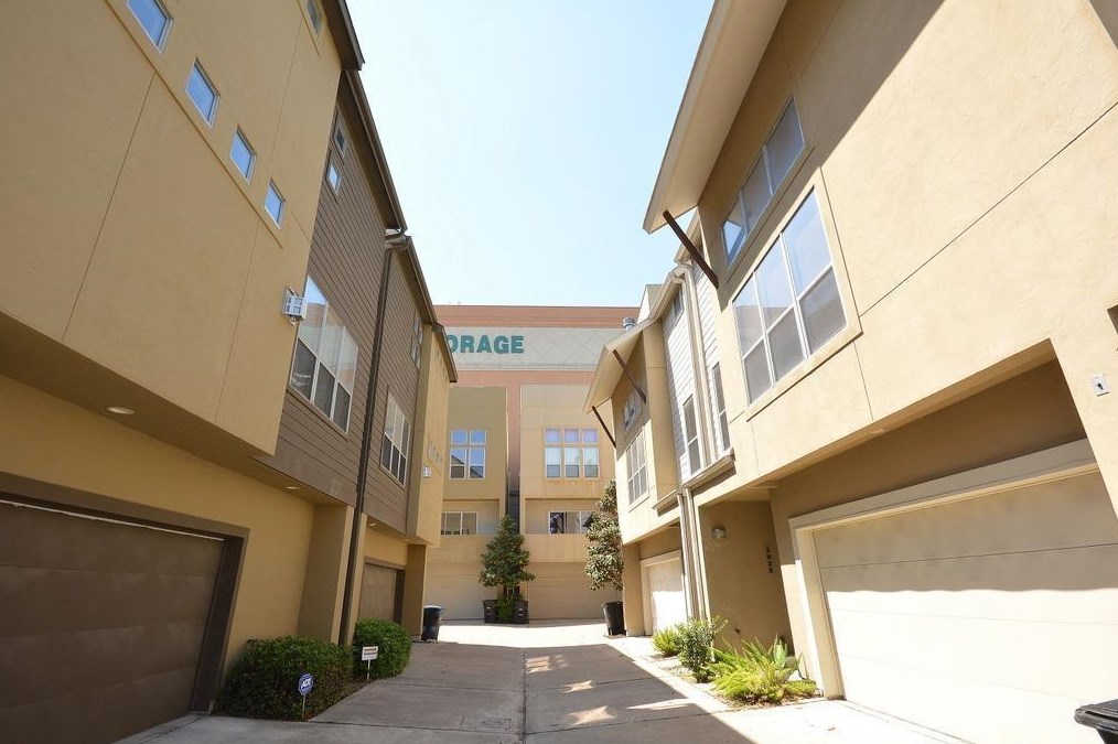 3014 Caroline St, Houston, TX 77004