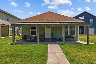 614 W 1st St, Freeport, TX 77541 - Photo 1