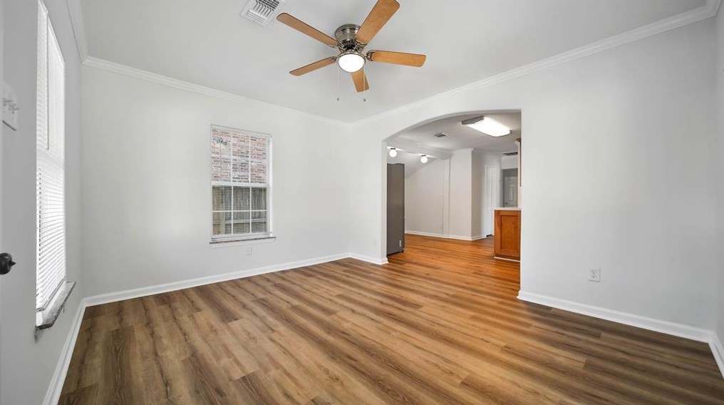 5227 Eigel St, Houston TX  77007-3225 exterior