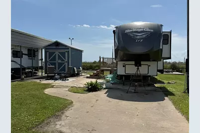 1283 N Monkhouse Drive, Port Bolivar, TX 77650 - Photo 14