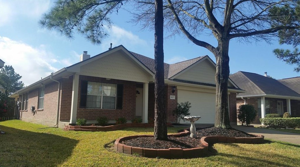 20327 Savannah Bay Rd, Cypress, TX 77433