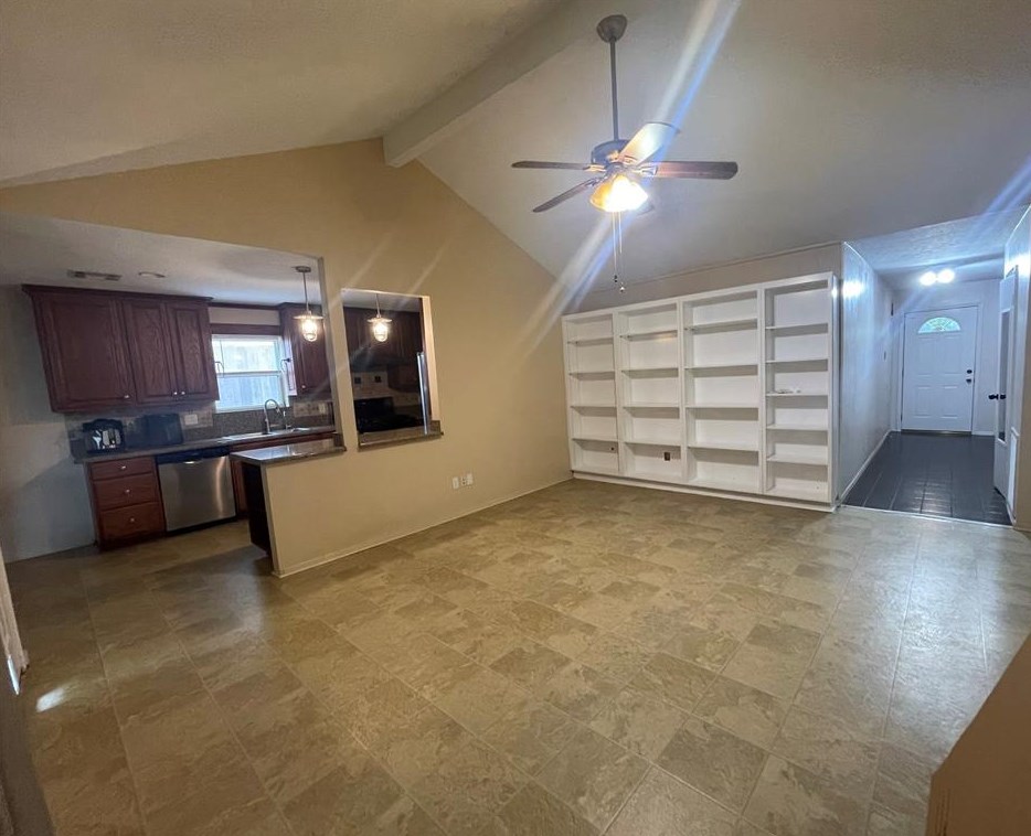 10610 Dunlap St, Houston, TX 77096