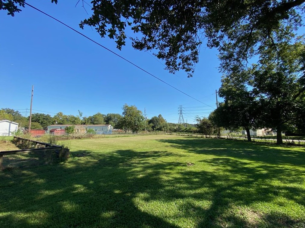 16202 Lee Way Dr, Cypress, TX 77429
