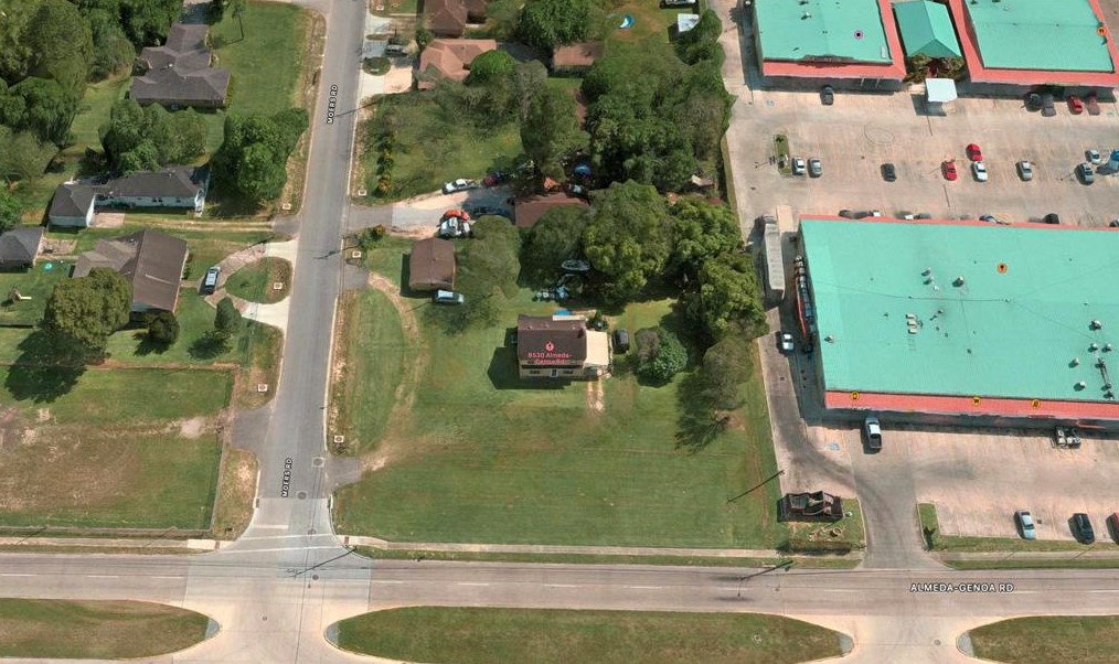 8530 Almeda Genoa Rd, Houston TX  77047-3001 exterior