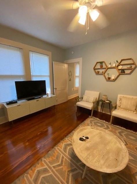 2621 Beauchamp St, Houston TX  77009-7501 exterior