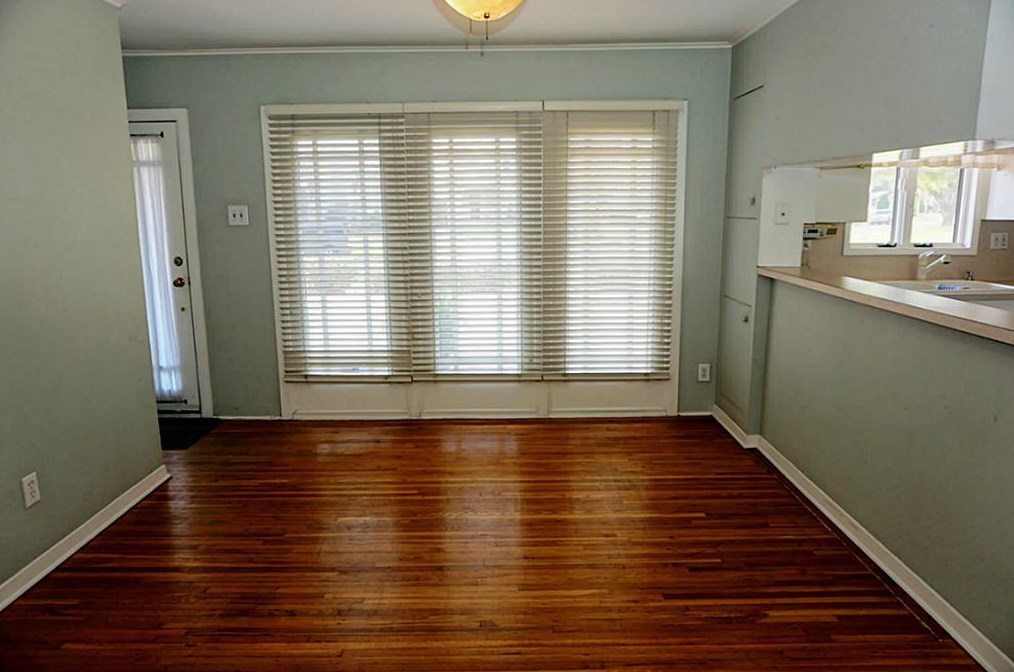 1110 Kinley Ln, Houston TX  77018-5223 exterior