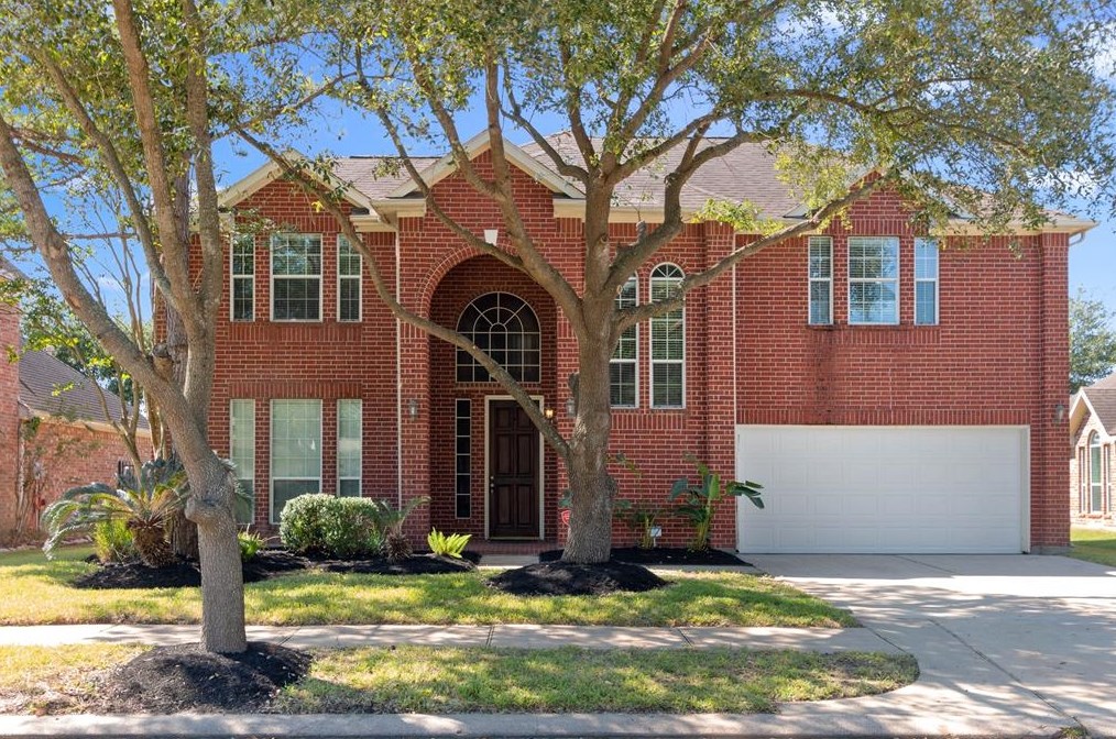 10115 Cottonwood Canyon Dr, Houston, TX 77095