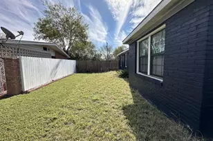 810 E Bowie Ave, Harlingen, TX 78550 - Photo 12