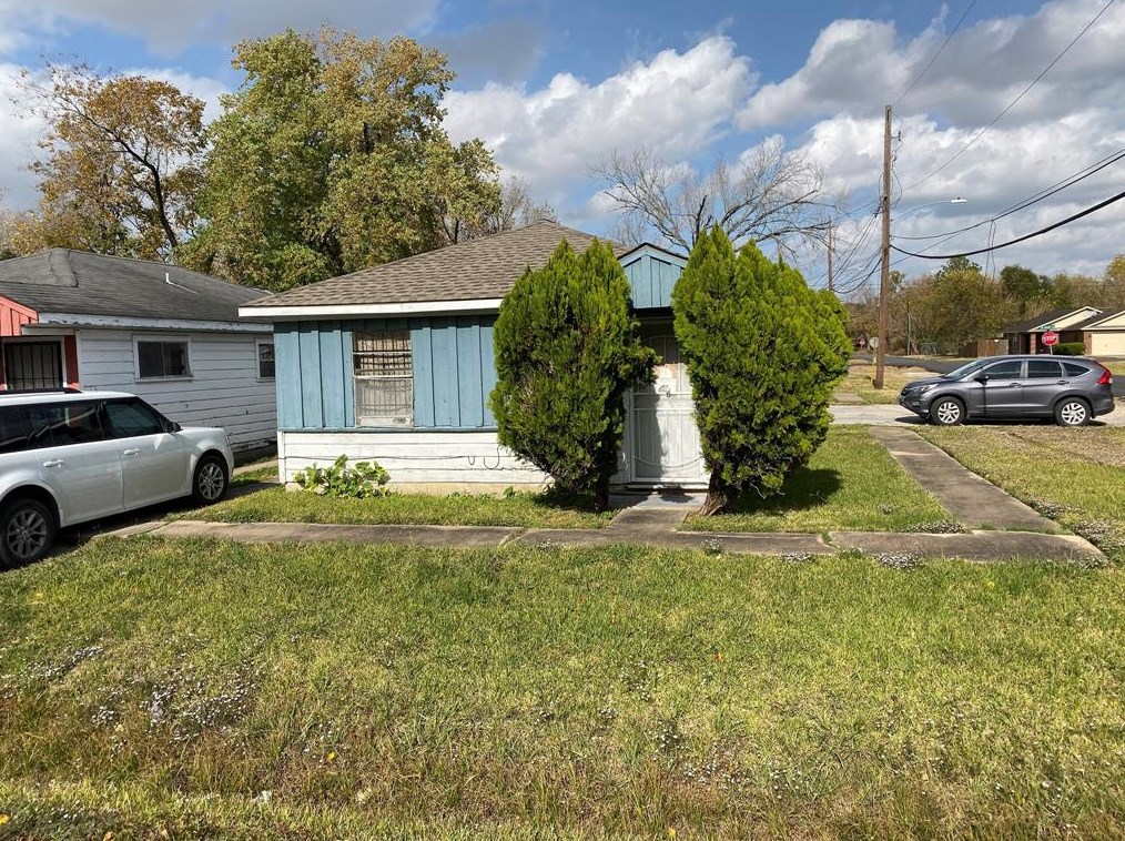 3733 Seabrook St, Houston TX  77021-5618 exterior