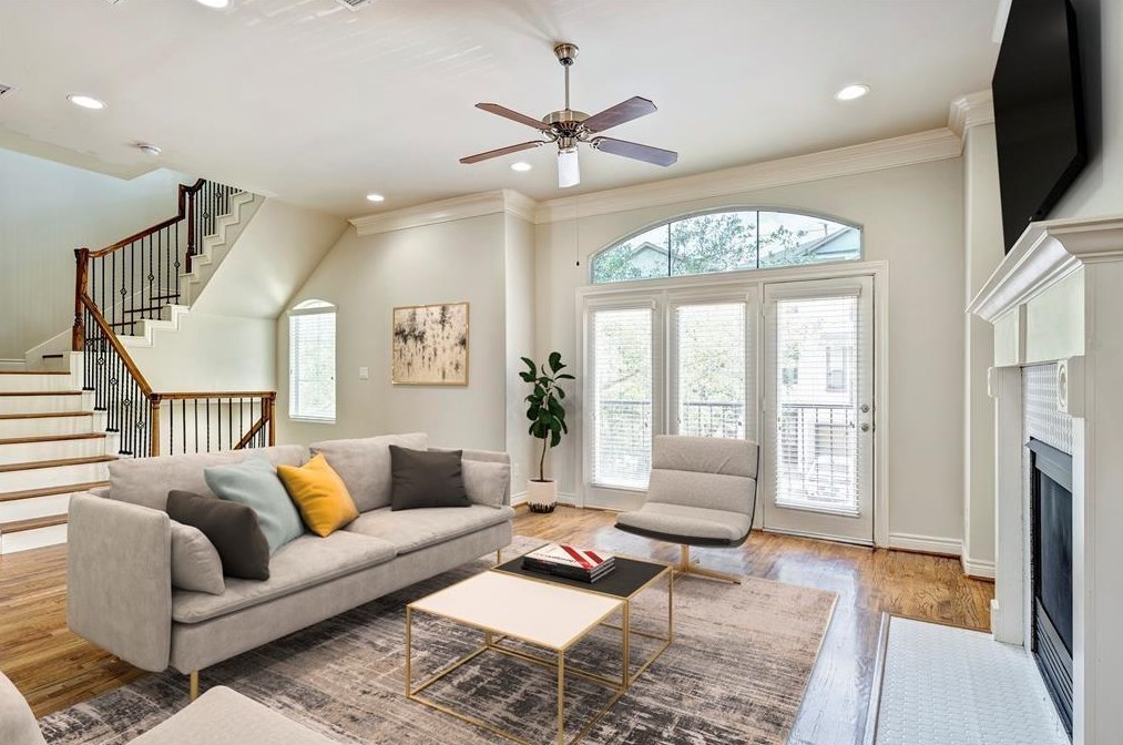 2514 Maxroy St, Houston, TX 77007