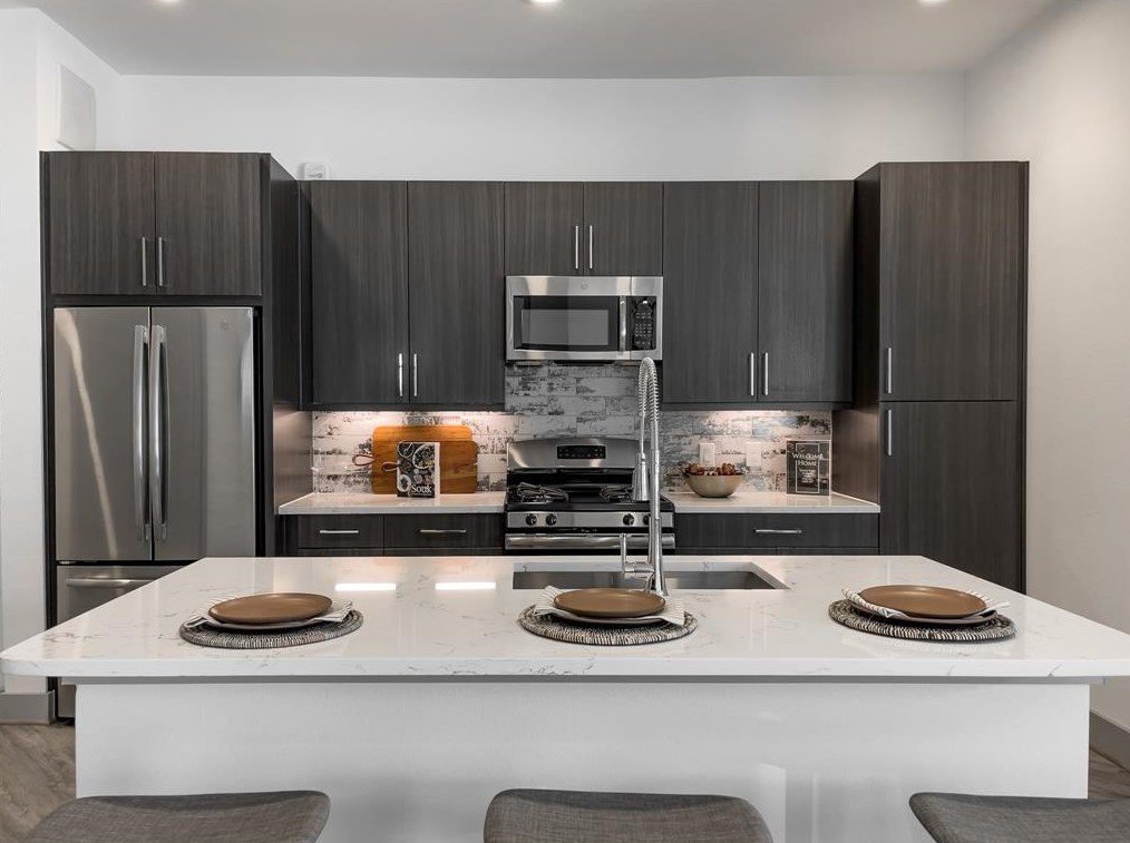 3030 Summer St #574, Houston, TX 77007