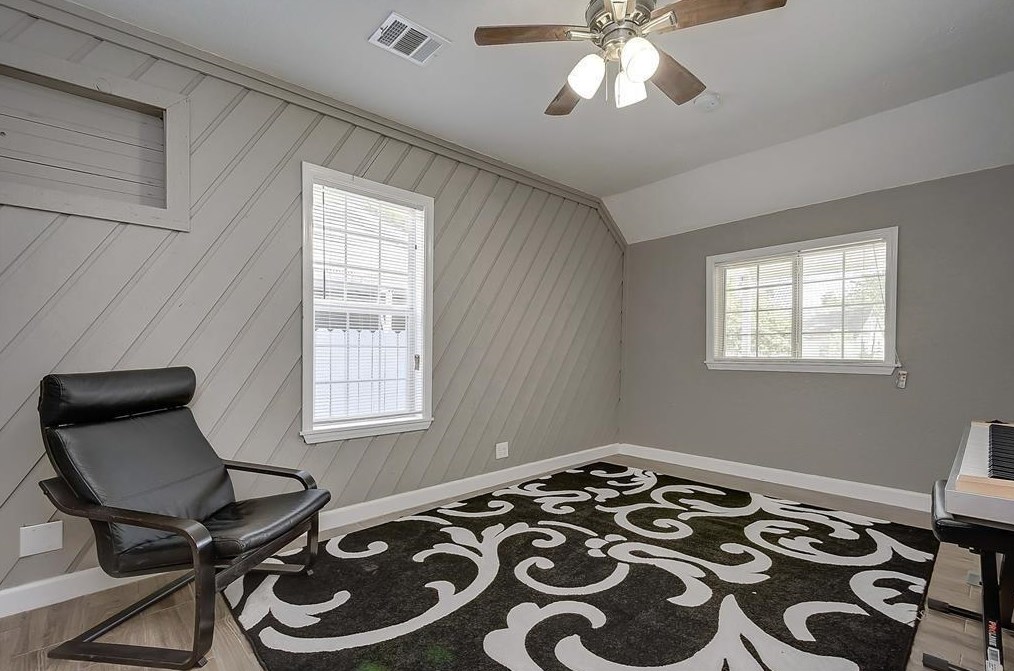 7142 Mossrose, Houston TX  77087-2601 exterior