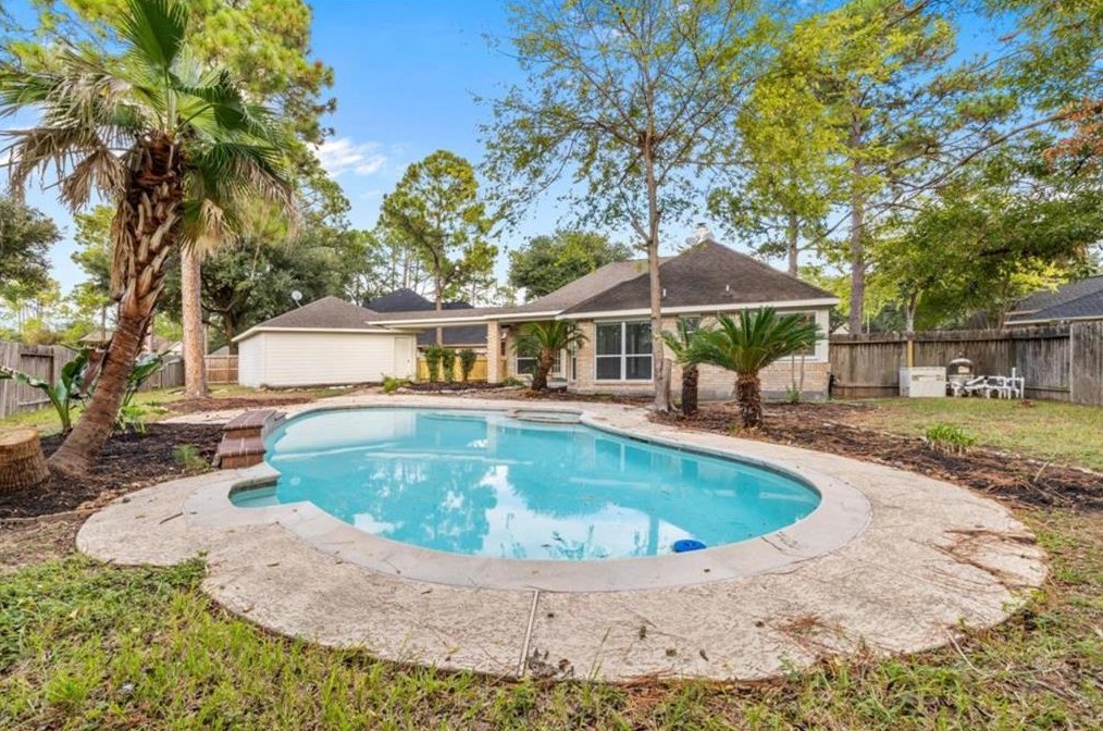 18235 Wisteria Estates Ln, Cypress, TX 77429