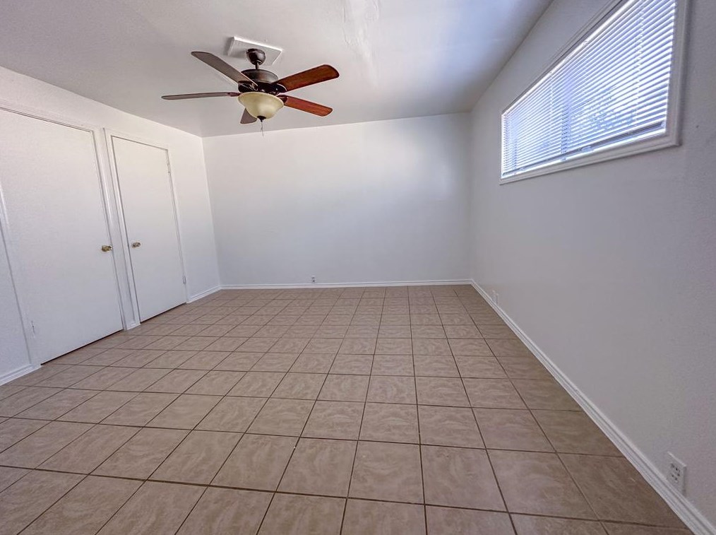 820 W Alabama St #16, Houston, TX 77006