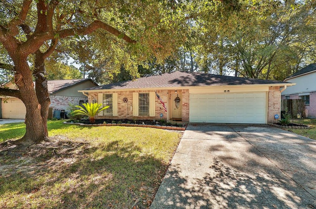 4542 Monteith Dr, Spring, TX 77373-6778