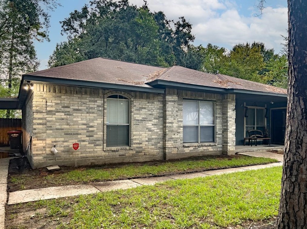 2423 Spring Dusk Ln, Spring TX  77373-6171 exterior