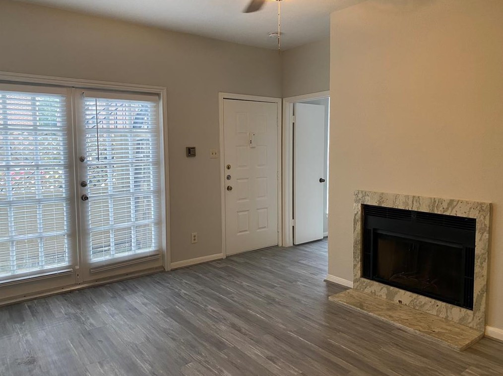 2121 El Paseo St Apt 2009, Houston, TX 77054