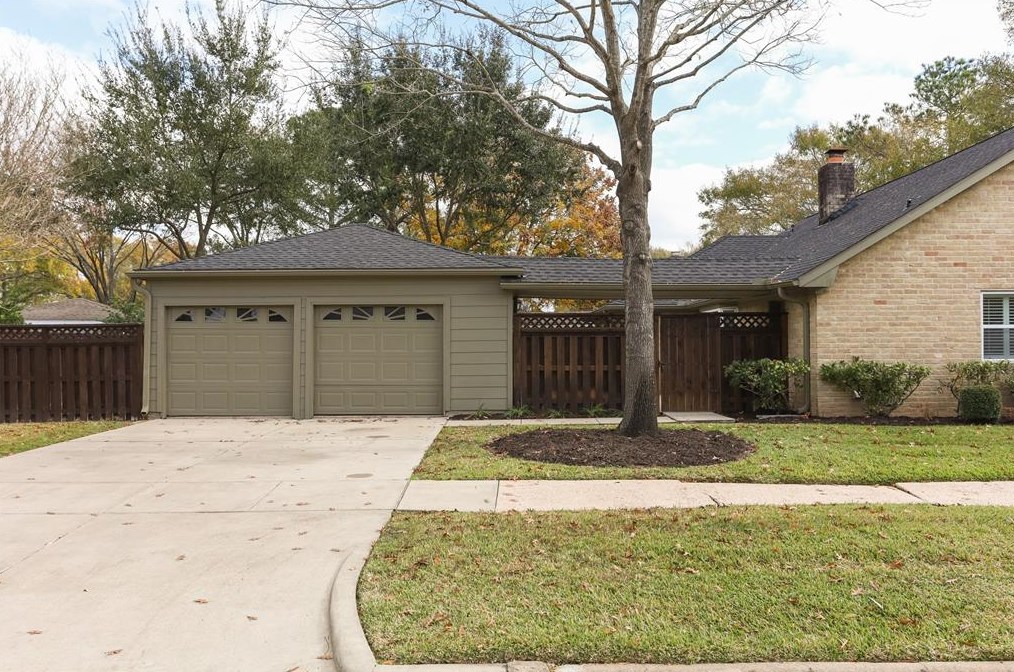 12358 Attlee Dr, Houston TX  77077-4802 exterior