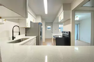 2601 S Braeswood Blvd, Houston, TX 77025 - Photo 4