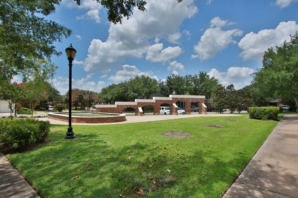 17803 Skyline Arbor Ter, Houston, TX 77094