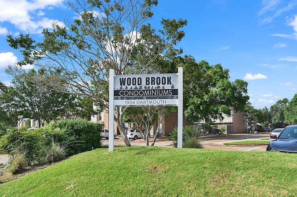 1904 Dartmouth St, College Station TX  77840-3981 exterior