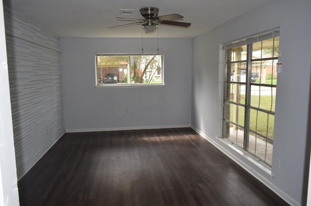 9902 Tolman St, Houston, TX 77034