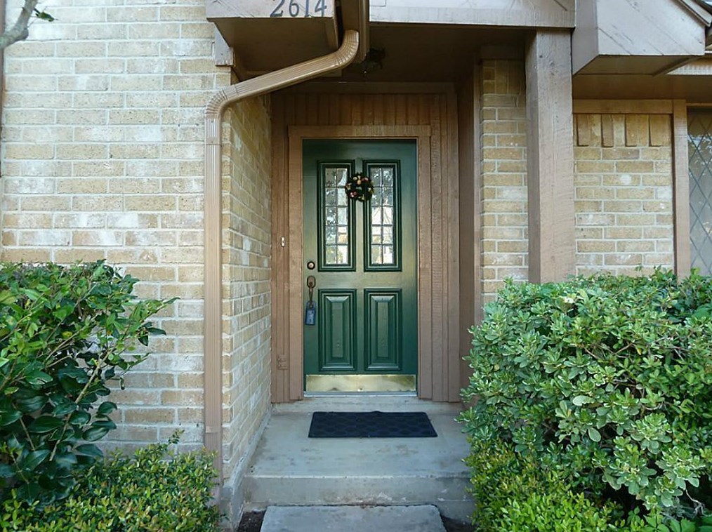2614 Valley Field Dr, Sugar Land, TX 77479