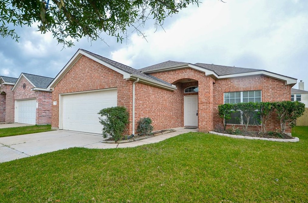 7718 Summerdale Dr, Richmond, TX 77469