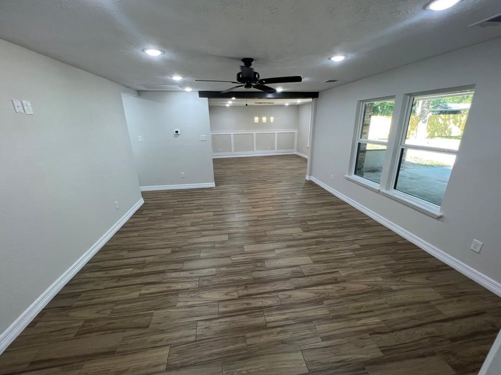 18462 Rolling Hills Dr, Porter, TX 77365