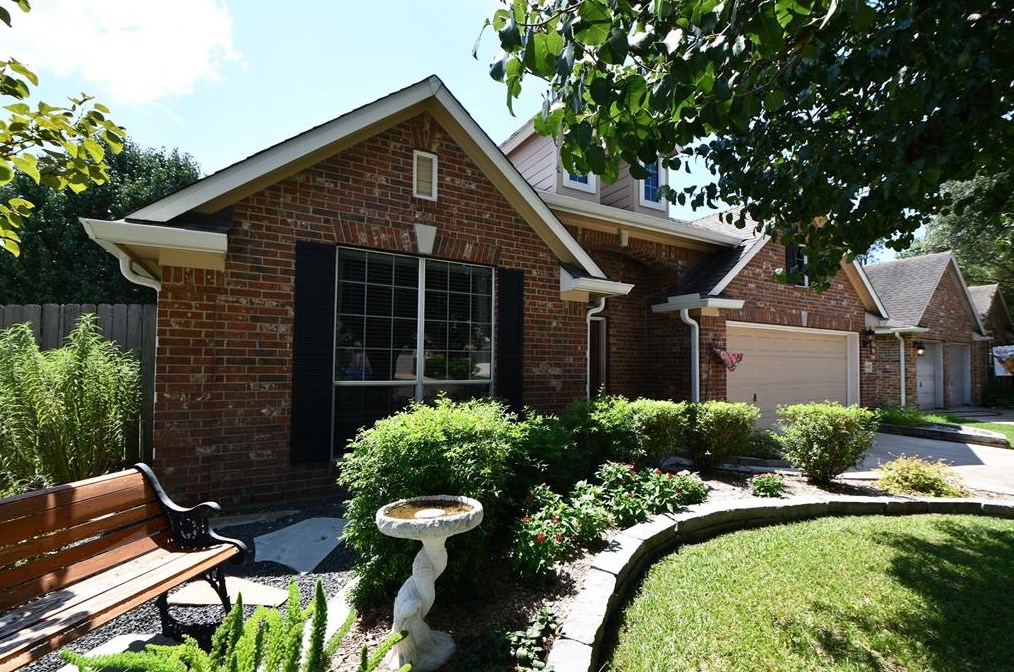 7903 Terrace Glade Ct, Houston, TX 77070-4336