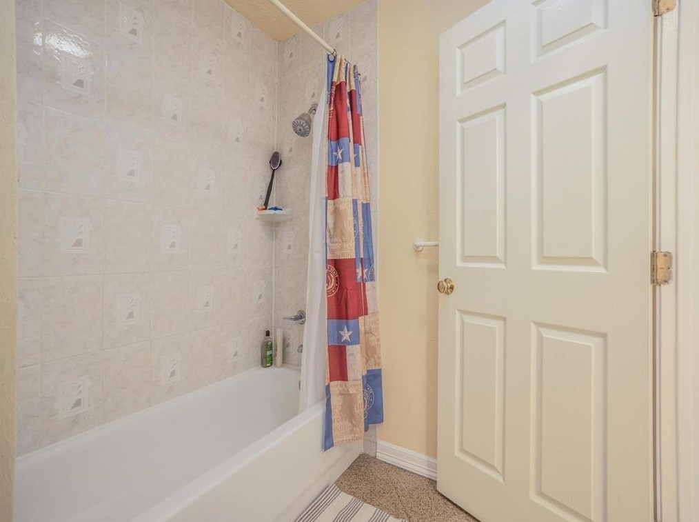 13117 Player, Houston TX  77045-3105 exterior