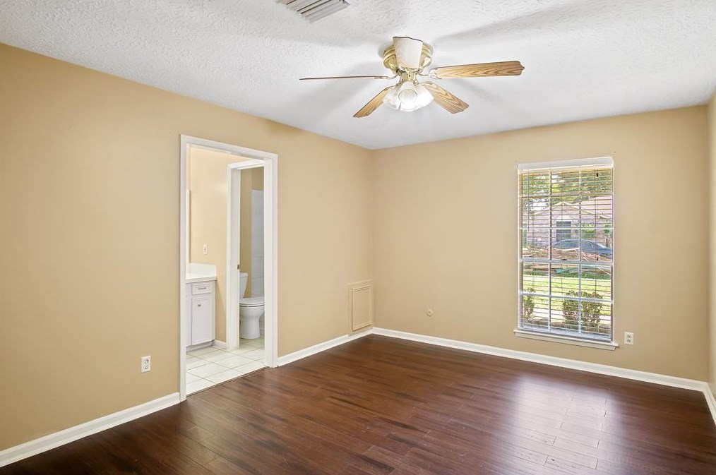 1707 Chippawa, Pasadena TX 77504-3208 exterior