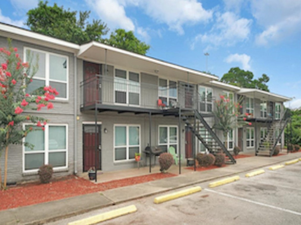 3031 Sumpter St #6, Houston, TX 77026