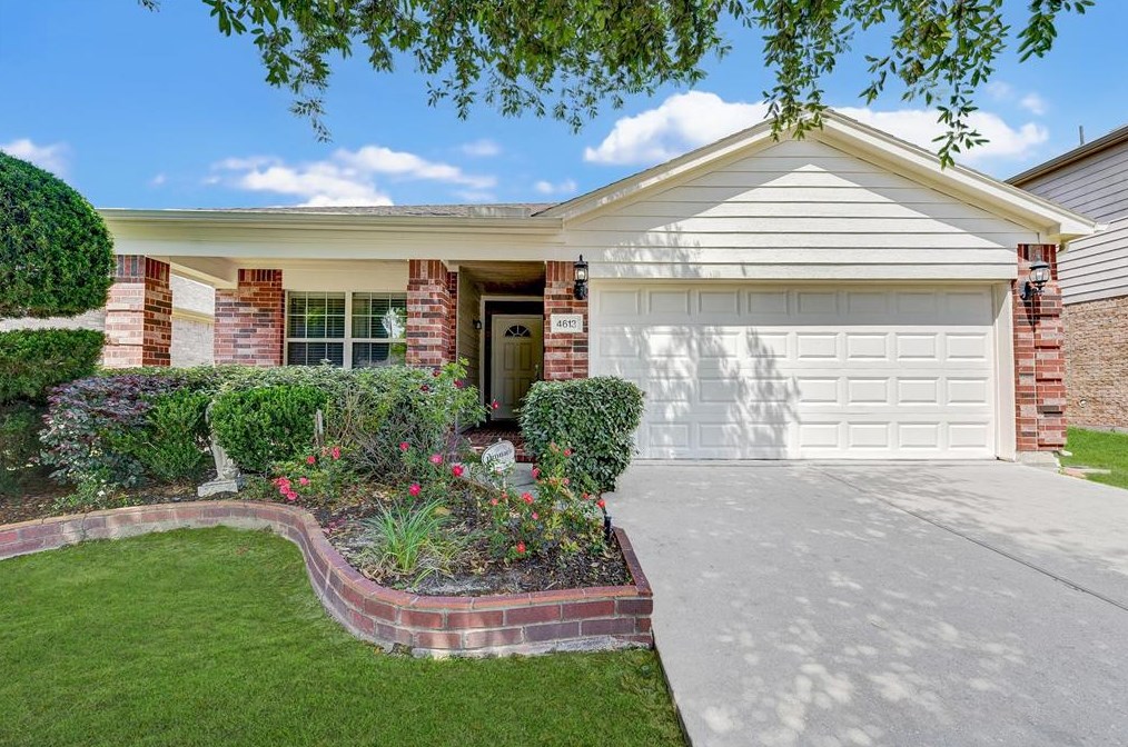 4613 Woodspring Glen Ln, Humble, TX 77345-1492