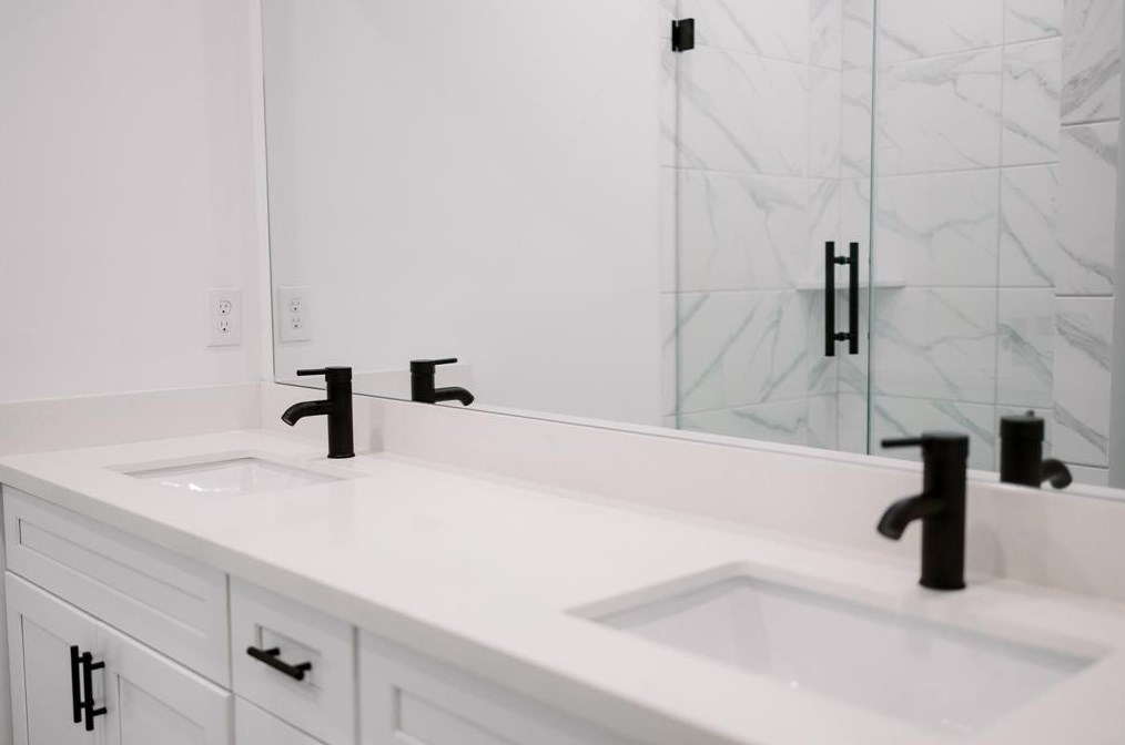 6806 Arabella St, Houston TX 77091-2107 exterior