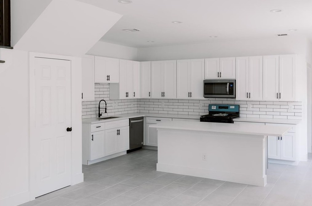 6806 Arabella St, Houston TX 77091-2107 exterior