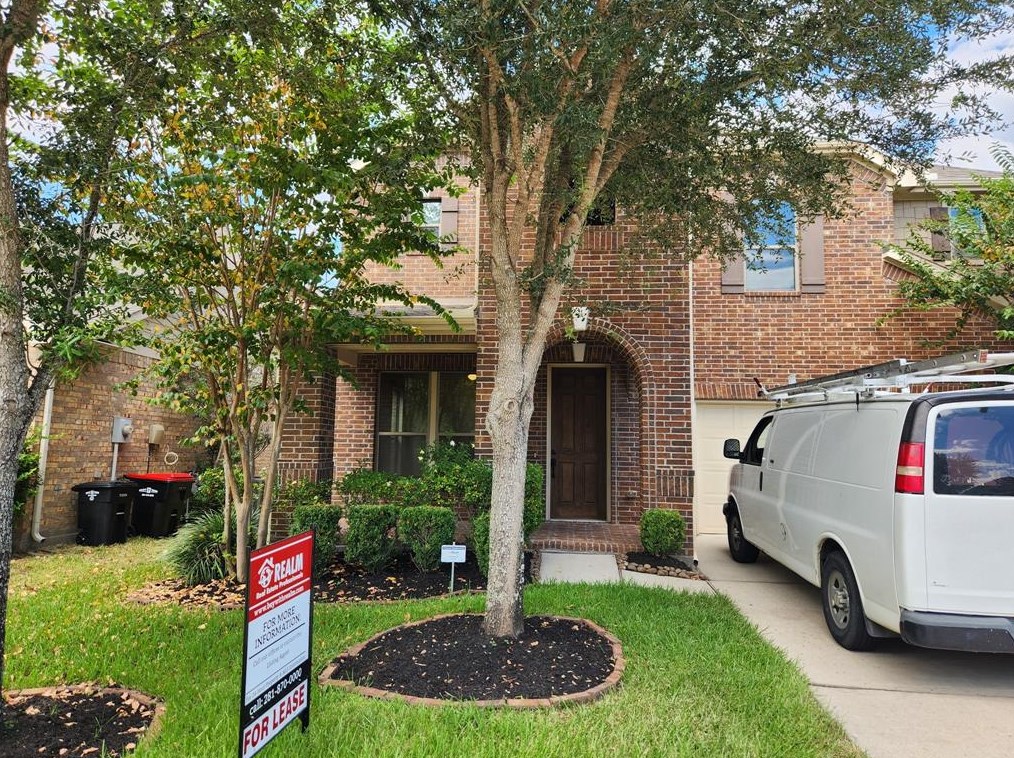 19510 Dunlay Springs Dr, Cypress TX  77433-2702 exterior
