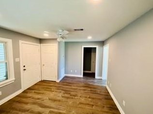 5325 Avenue L, Galveston, TX 77551