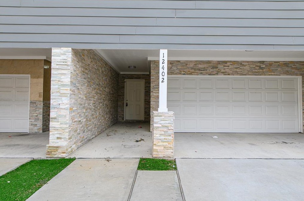 12402 Urban Dale Ct, Houston, TX 77082-5664